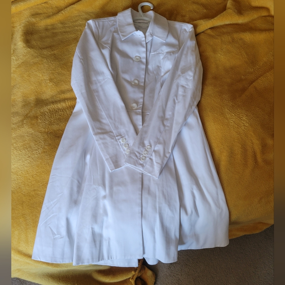 Chic White Lab Coat by FIGS
